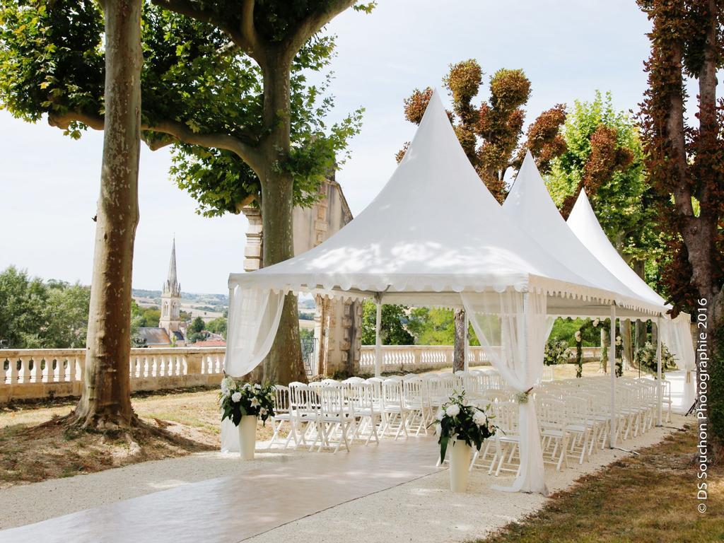 Chateau De Mirambeau - Relais & Chateaux Exterior foto