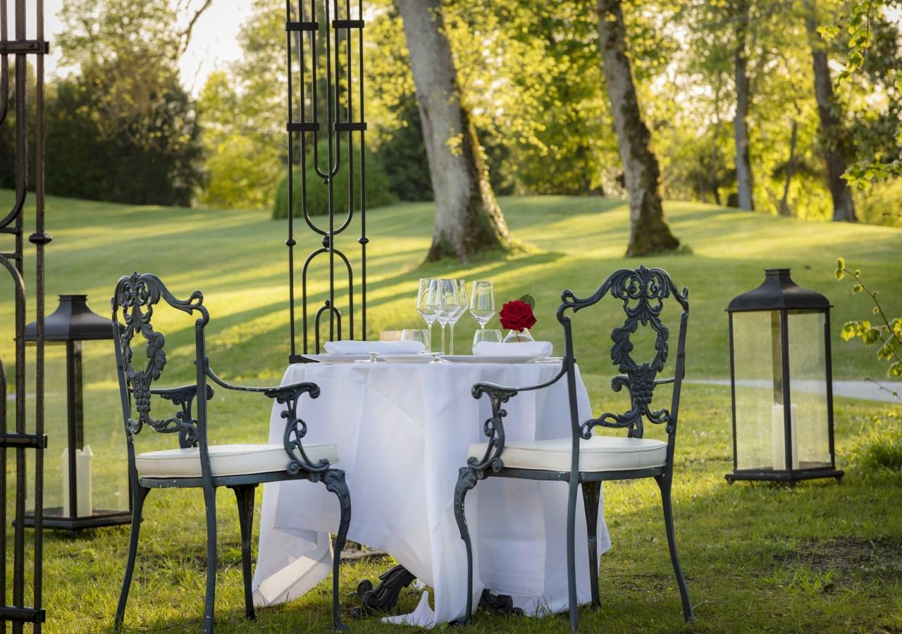 Chateau De Mirambeau - Relais & Chateaux Exterior foto