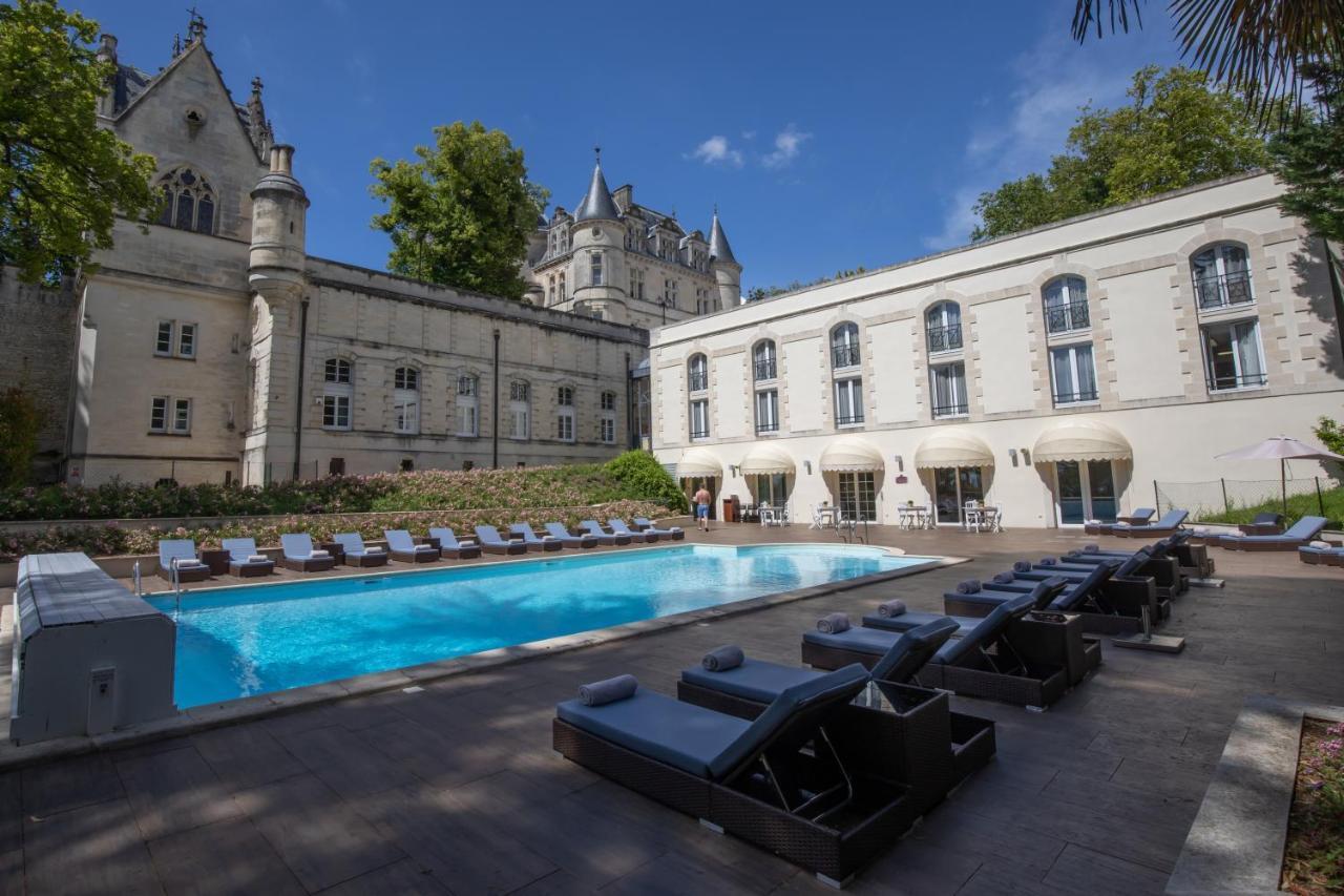 Chateau De Mirambeau - Relais & Chateaux Exterior foto